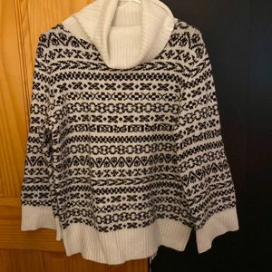 Beautiful Ann Taylor factory sweater